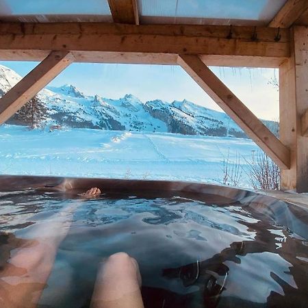 Chalet Inarpa - Appartements Et Suites La Clusaz Esterno foto