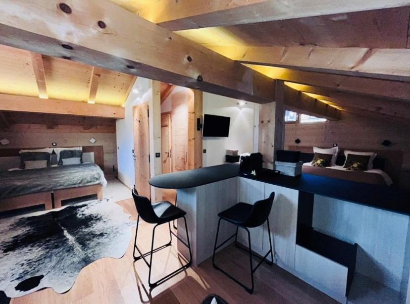 Chalet Inarpa - Appartements Et Suites La Clusaz Esterno foto